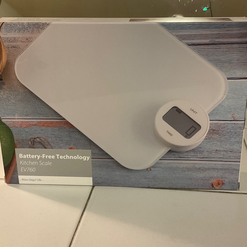 Battery-Free Technology Kitchen Scale - White